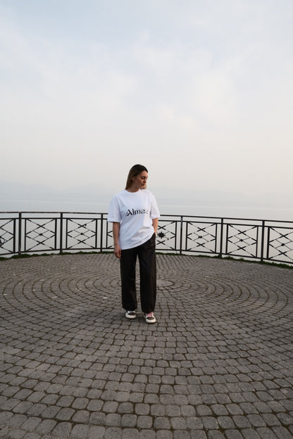 T-Shirt Oversize - Almaa Signature